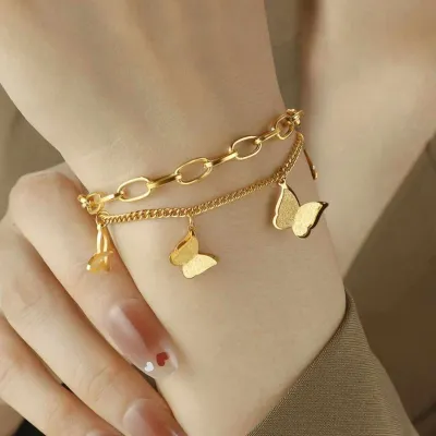 Fashionable 18k Gold Multi Butterfly Pendant Bracelet